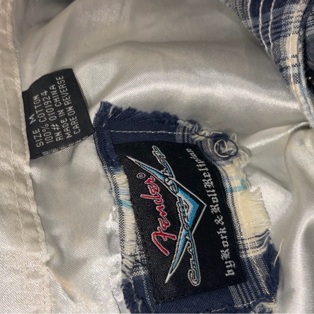 Fender Embroidered Pearl Snap Shirt - Picture 8 of 8